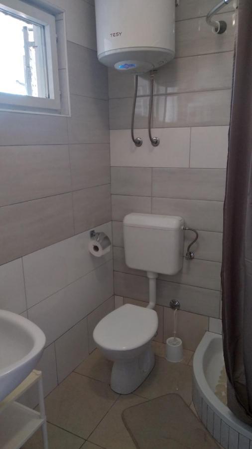 Apartmani "Lorenzo" Novalja Extérieur photo