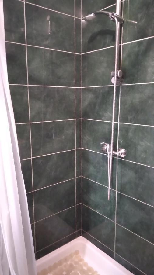 Apartmani "Lorenzo" Novalja Extérieur photo