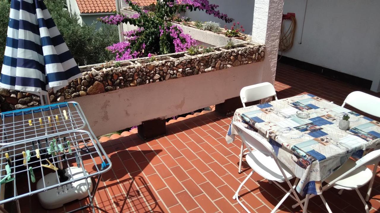 Apartmani "Lorenzo" Novalja Extérieur photo