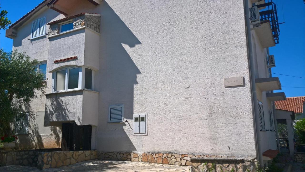 Apartmani "Lorenzo" Novalja Extérieur photo