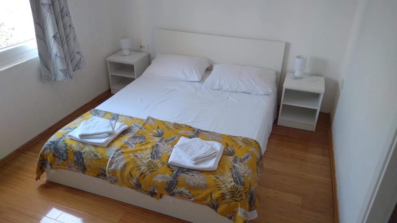 Apartmani "Lorenzo" Novalja Extérieur photo